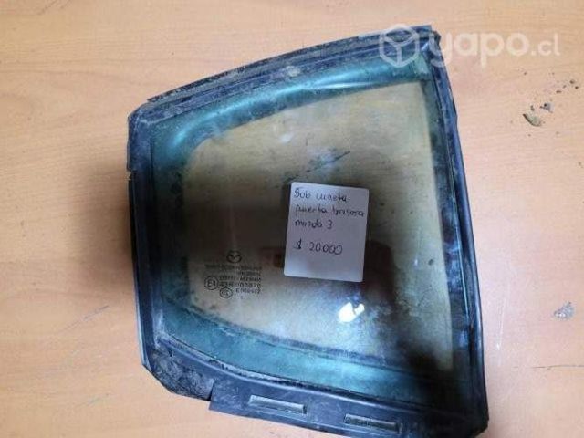 Luneta puerta trasera mazda 3