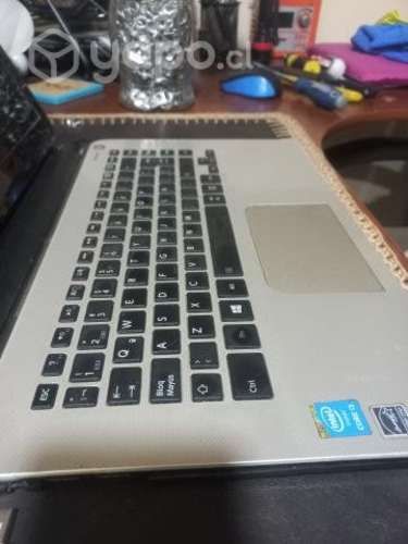 Notebook toshiba i3