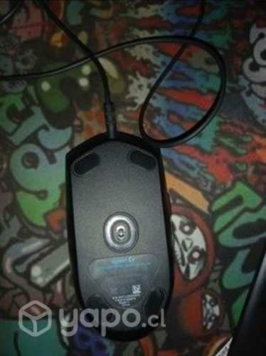 Mouse Logitech g203 lightsync