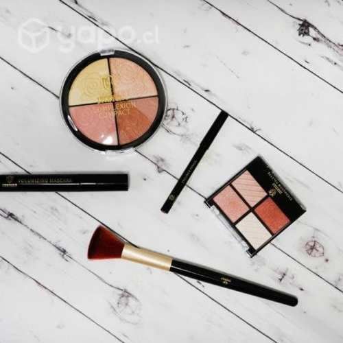 Set de maquillaje Glamorous Makeup Essentials