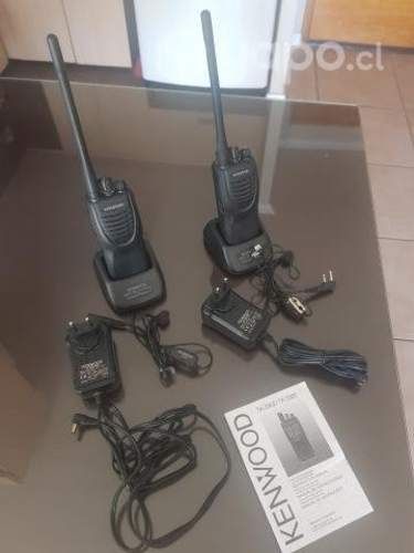 Radio Kenwood TK - 2302 Nueva con accesorios