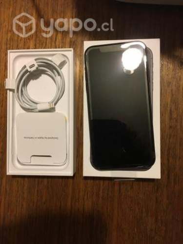 IPhone 11 NUEVO 64 GB negro