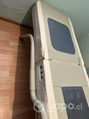 Cama de masajes con piedras de Jade