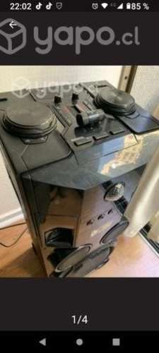 Parlante color negro LG