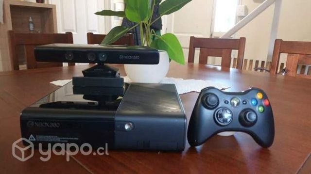 Xbox 360 4GB