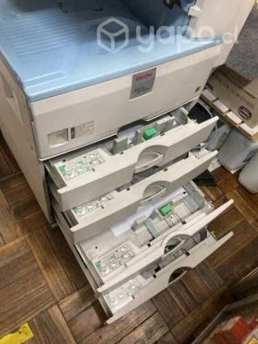 Fotocopiadora casi nueva
