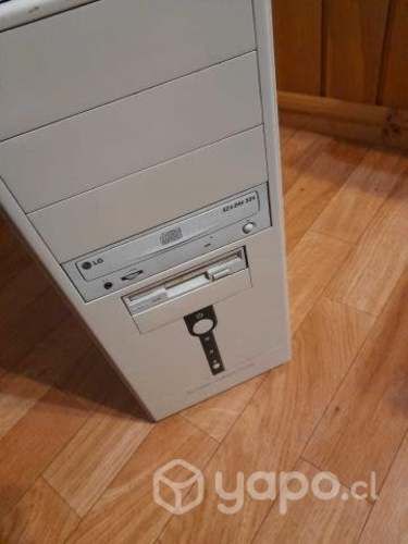 Computador PC de torre