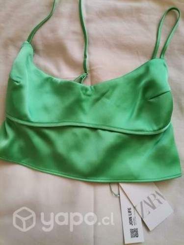 Top satinado Zara