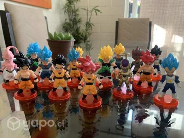 Lote 16 Figuras de Dragón Ball Z
