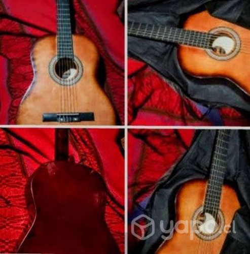 Guitarra nueva Zaragoza con estuche nueva impecabl