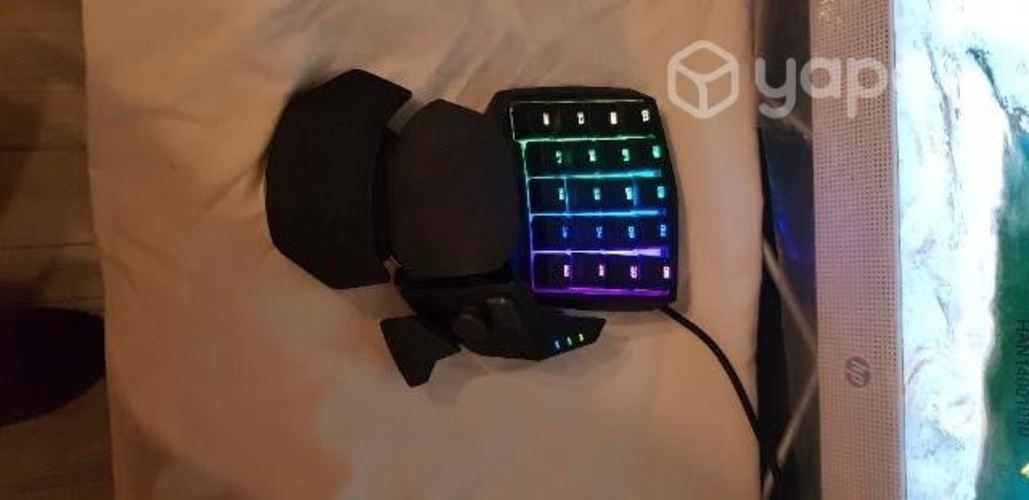 Teclado gamer racer orbweaver chroma