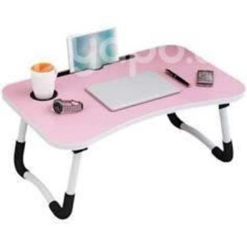 esta hermosa mesa rosada para Notebook