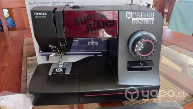 Maquina de coser nueva