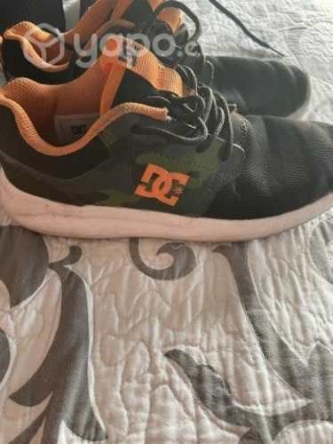 Zapatillas d&c excelente estado