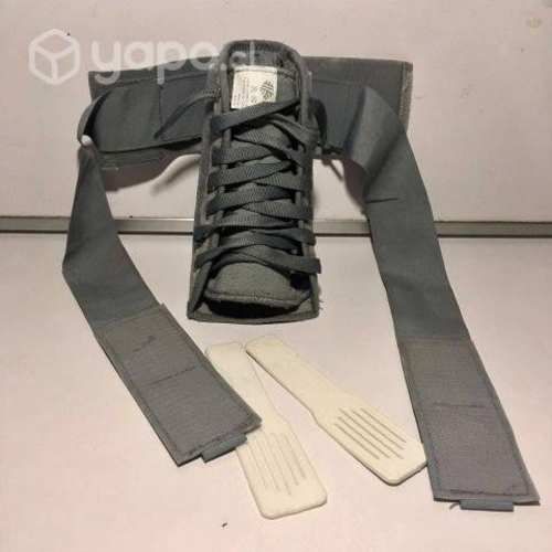 Tobillera estabilizadora con barras laterales marc