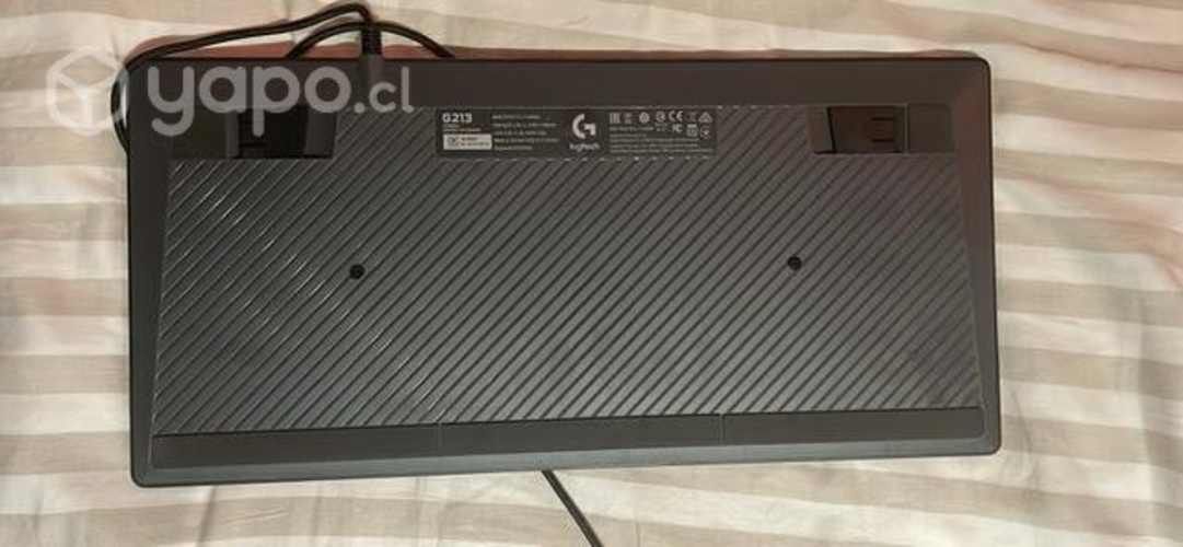 Logitech G213