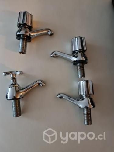 Llaves de lavamanos
