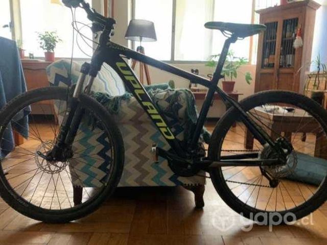 Bicicleta Mountain Bike