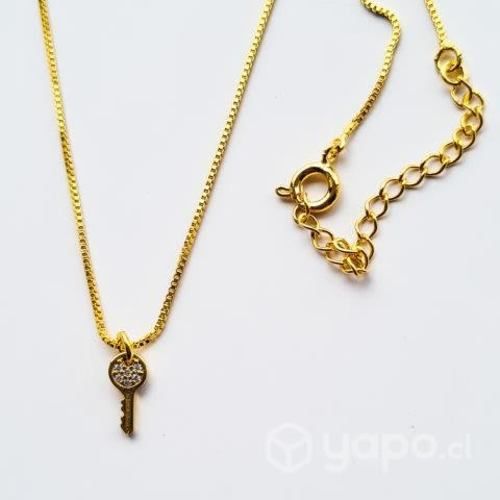 Collar Baño de Oro Llave