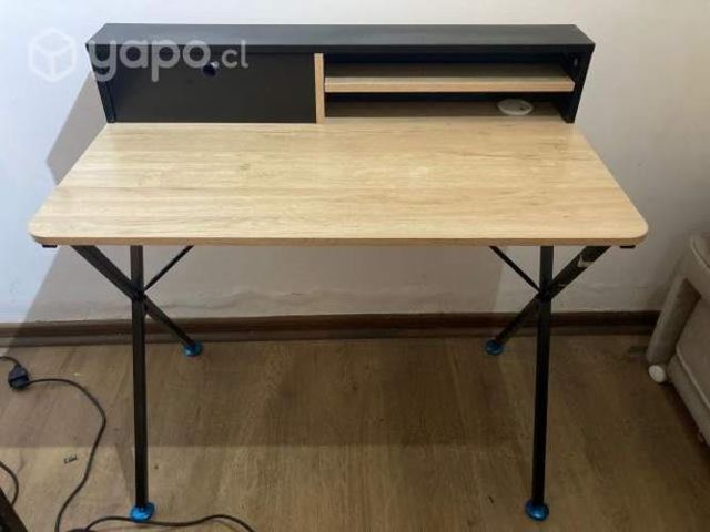Escritorio poco uso