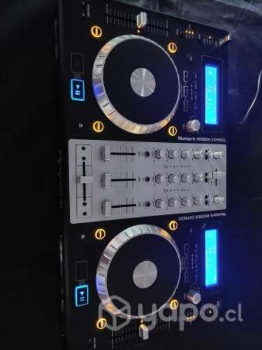 Controlador Dj Numark MixDeck Express
