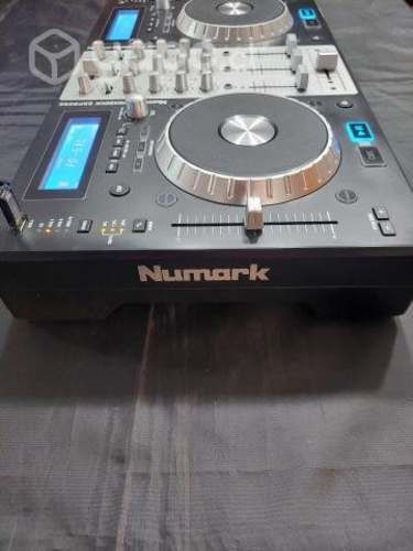 Controlador Dj Numark MixDeck Express