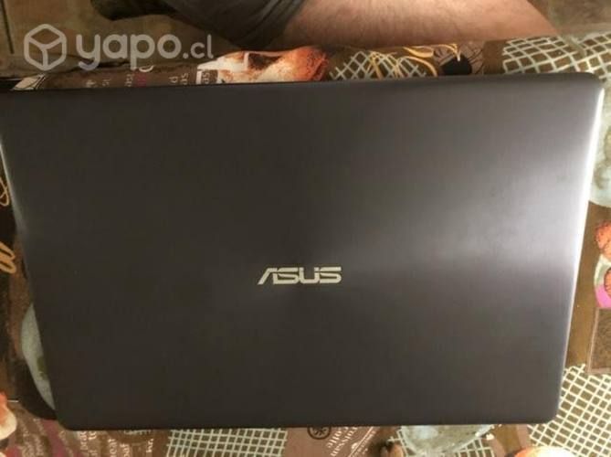 Asus Vivobook i5 8va generación