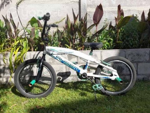 Bicicleta BMX Lahsen X-Treme 2000