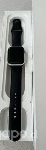 Apple Watch gris serie 4