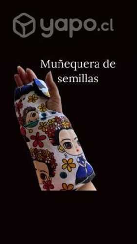 Muñequera de semillas