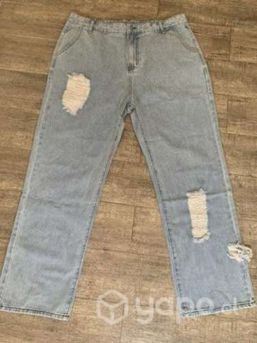 Jeans de pierna recta con diseño roto