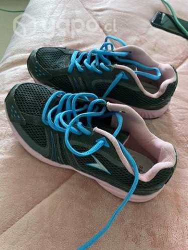 Zapatillas power poco uso