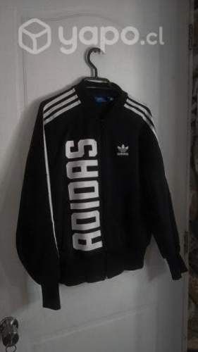 Chaqueta adidas