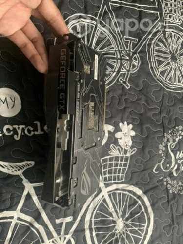 Tarjeta Grafica 1650 4 meses de uso