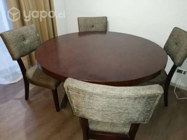 Comedor de 4 sillas