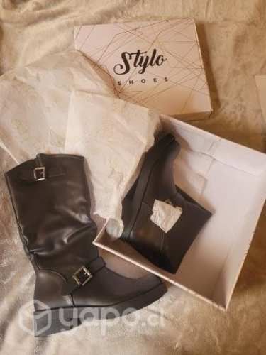 Botas Negras 38