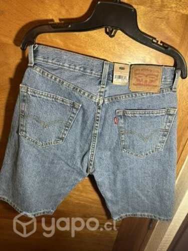 Short levis