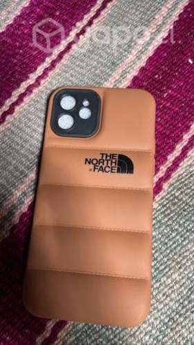 Exclusivas carcasas TNF todos los IPhone 12/13
