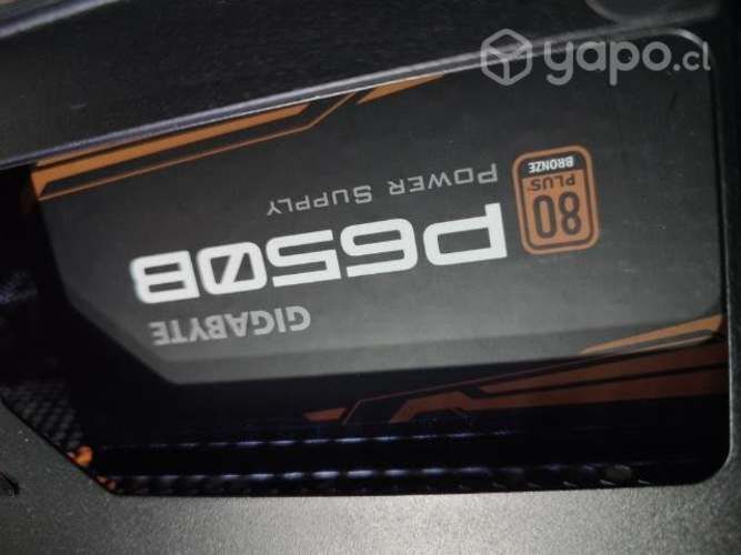 Gabinete ATX rgb con fuente de poder de 650 watt