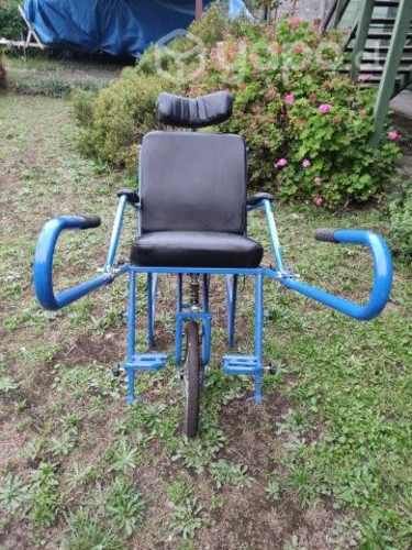 Silla de senderismo inclusivo