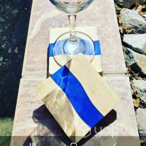 Set de posavasos de madera (4) y resina epoxi con