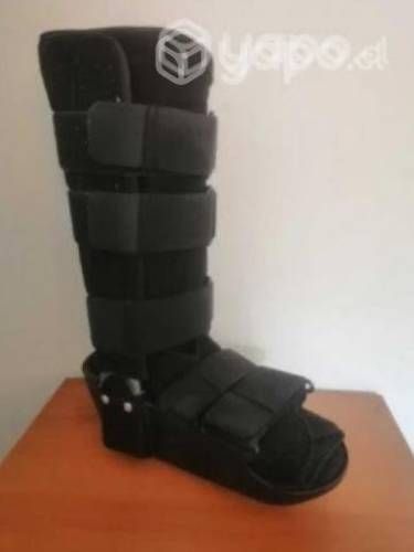 Bota ortopedia larga negra talla 38 a 41