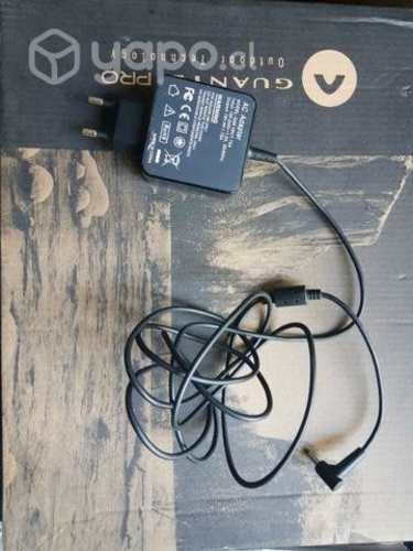 Cargador amternativo. Model Q46-19V/1.75A