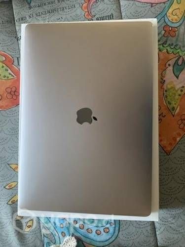 MacBook Pro 15 2018 touchbar tope de línea