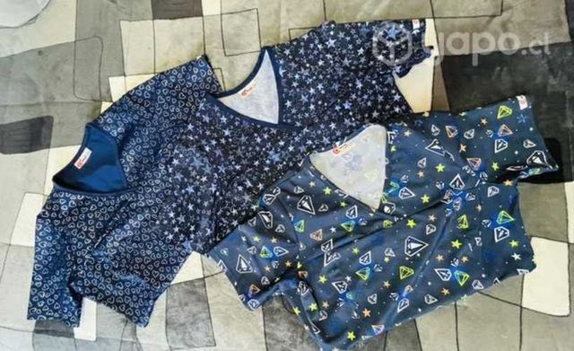 Uniforme azul marino