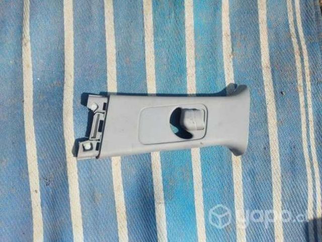 Kia Morning 2016 plástico interiores