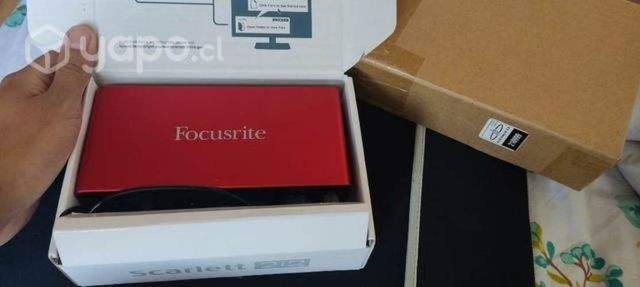 Focusrite Scarlett 2i2 3ra generación
