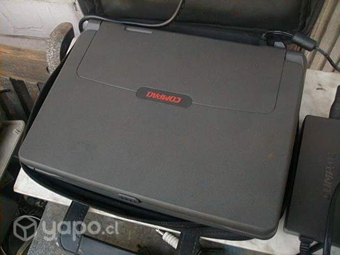 Computador notebook compaq antiguo