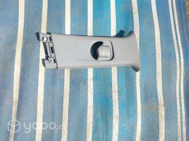 Kia Morning 2016 plástico interiores