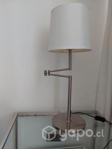 Lampara moderna compacta y de buena calidad